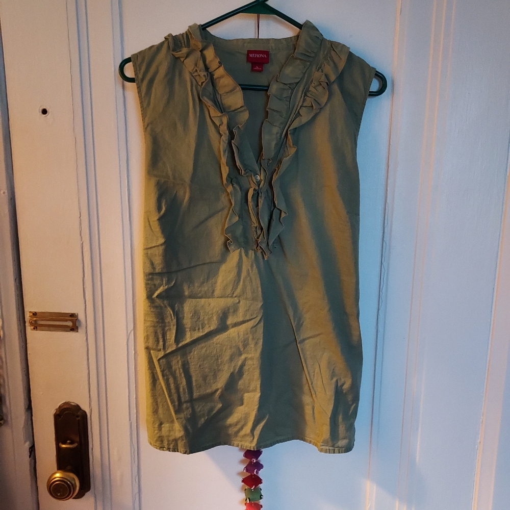 Green Sleeveless Top